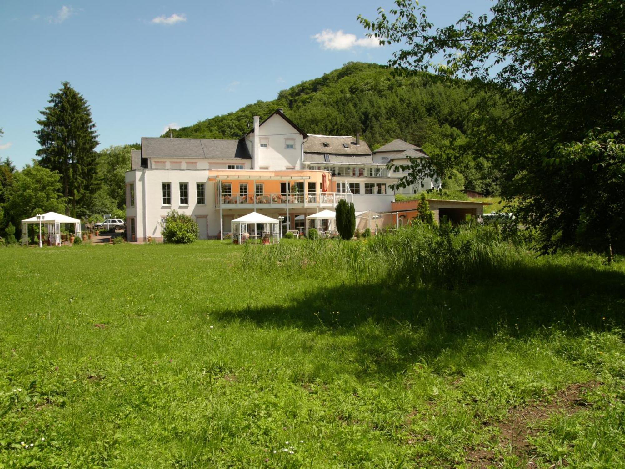 Studentenmuehle Hotel - Restaurant Nomborn Esterno foto